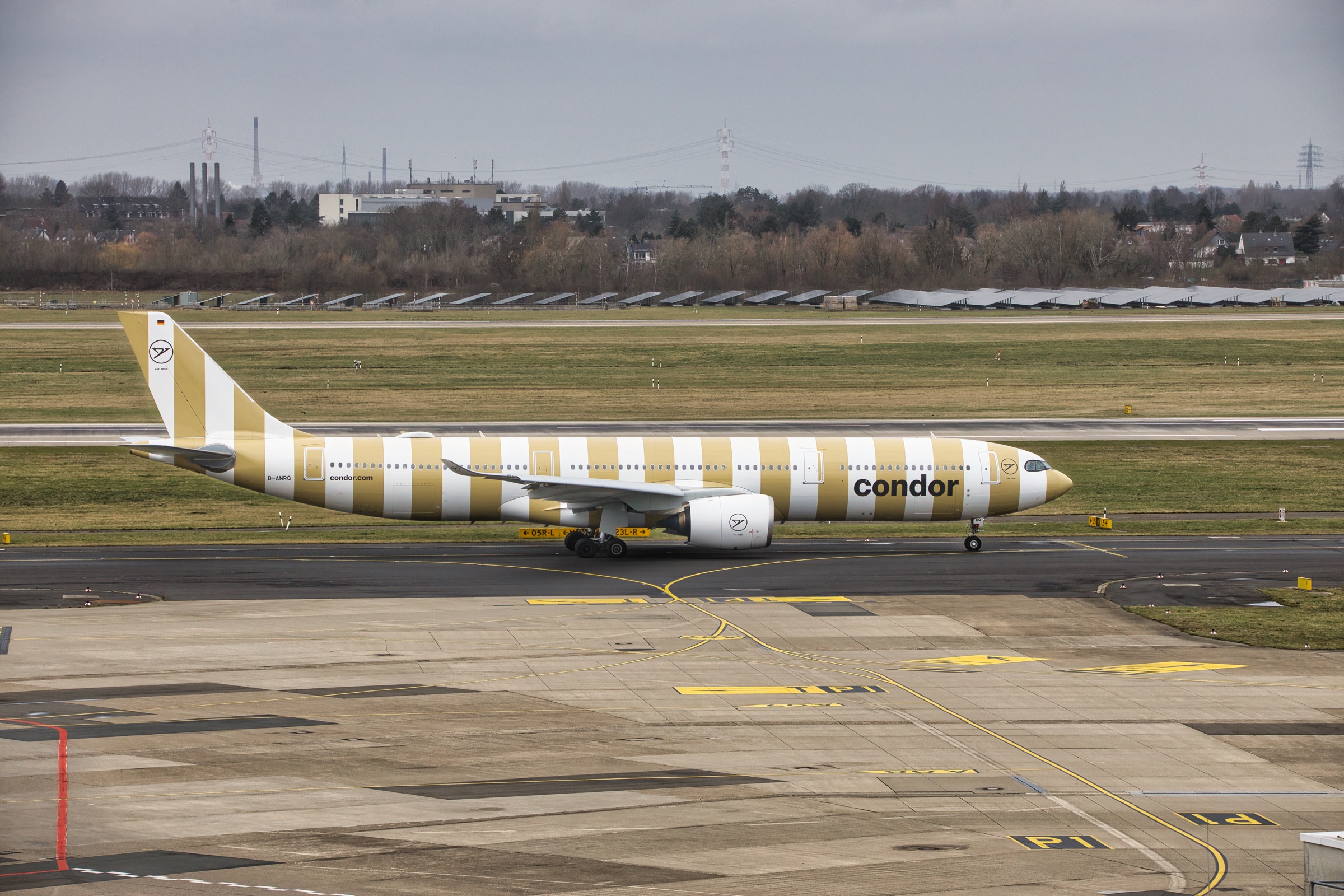 Condor D-ANRQ · EDDL-DUS · Taxi / Rollen · Foto 2