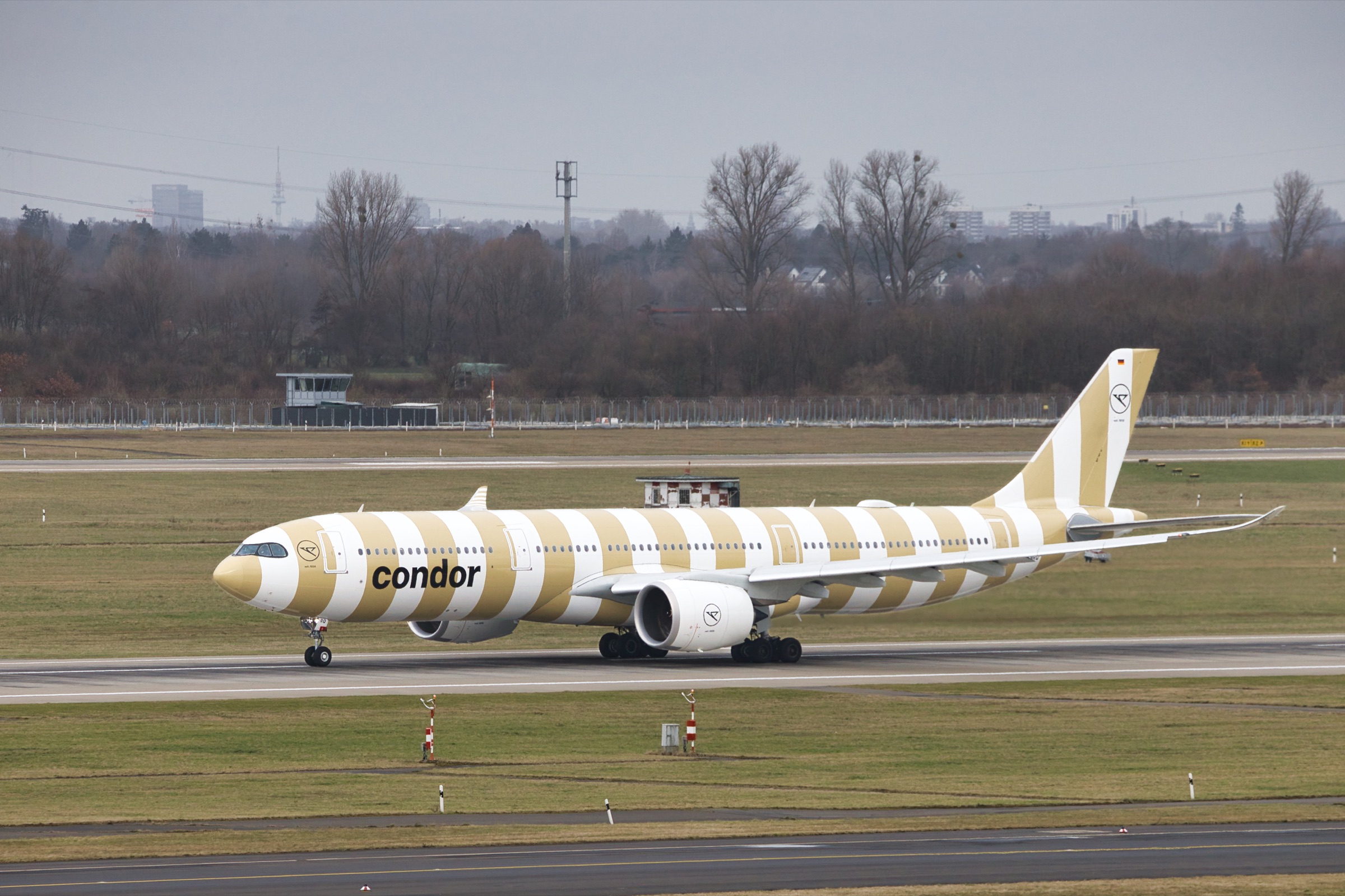 Condor D-ANRQ · EDDL-DUS · Startvorbereitung · Foto 5